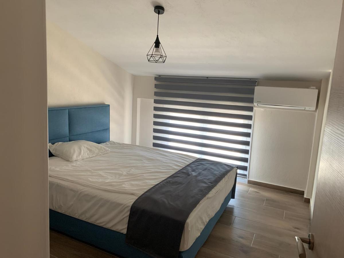 Blue Fish Luxury Villa Нікіті Екстер'єр фото